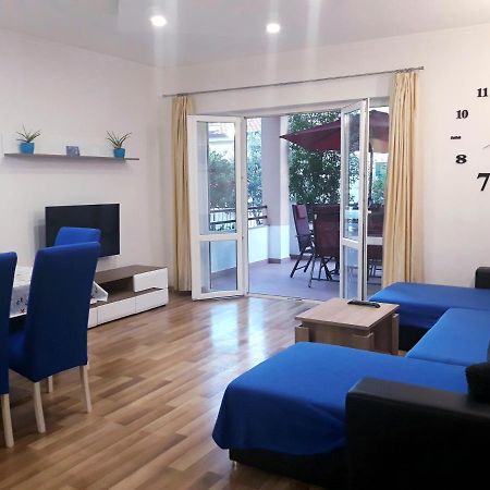 Apartmani I Soba Andrijasevic マカルスカ エクステリア 写真